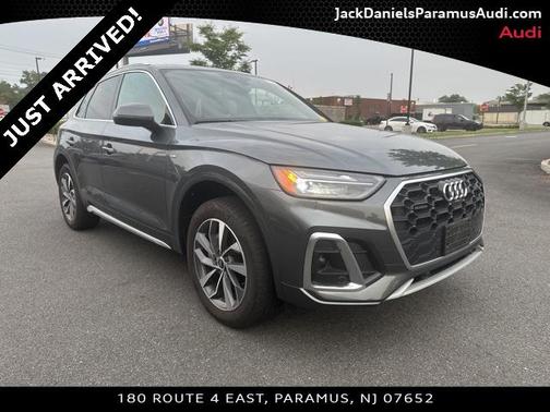 2022 Audi Q5 45 S line Premium Plus