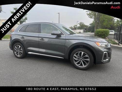 2022 Audi Q5 45 S line Premium Plus