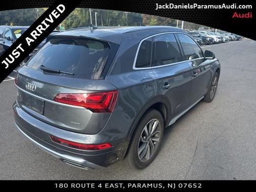 2023 Audi Q5 45 S line Premium