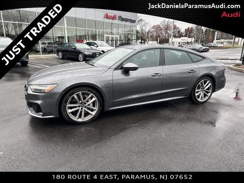 2022 Audi A7 55 Premium Plus