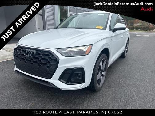 2022 Audi Q5 45 S line Premium Plus