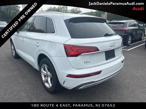 2024 Audi Q5 Premium 40 TFSI quattro S tronic