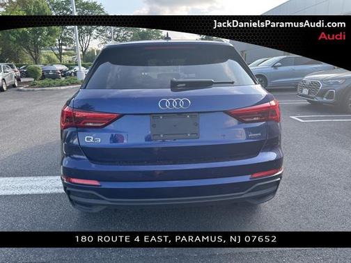 2024 Audi Q3 Premium 45 TFSI S line quattro Tiptronic