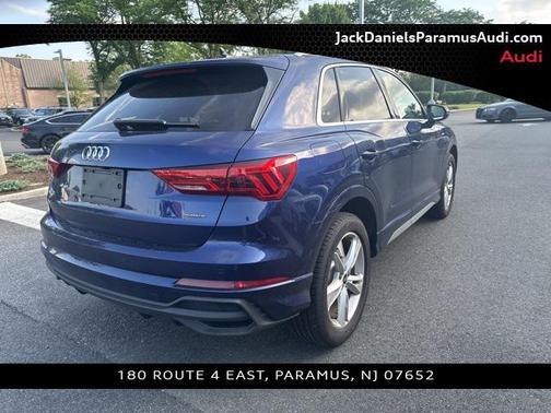 2024 Audi Q3 Premium 45 TFSI S line quattro Tiptronic