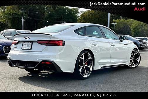 2025 Audi RS 5 2.9T