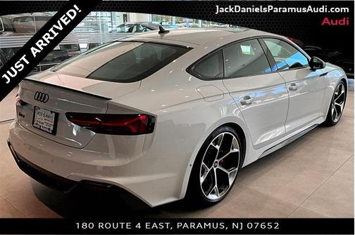 2025 Audi RS 5 2.9T