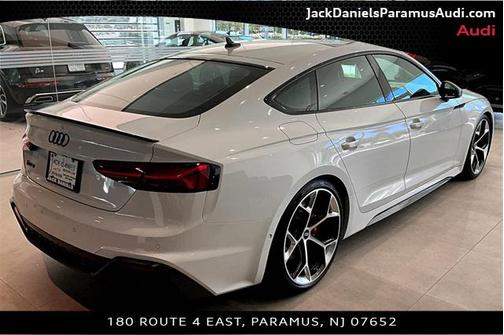 2025 Audi RS 5 2.9T
