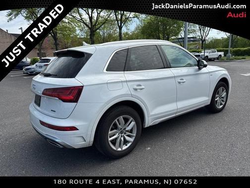 2022 Audi Q5 45 S line Premium