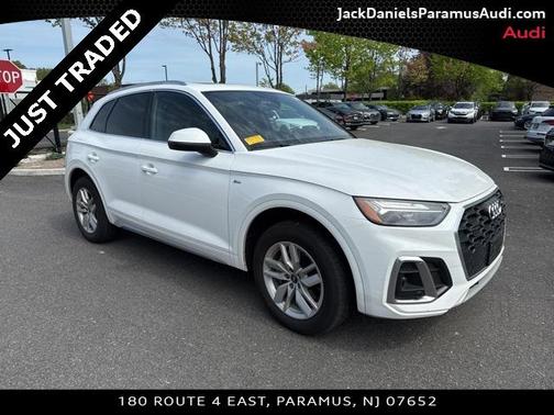2022 Audi Q5 45 S line Premium