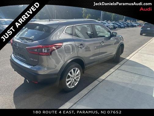 2020 Nissan Rogue Sport SV