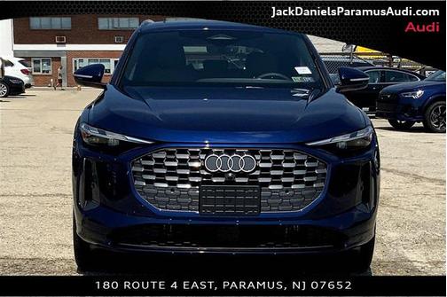 2025 Audi Q5 Premium