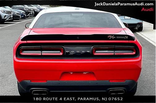 2016 Dodge Challenger R/T Scat Pack