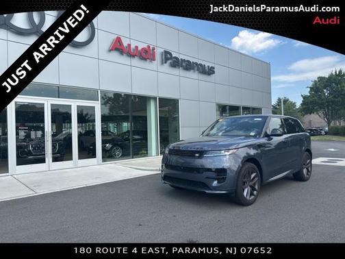 2024 Land Rover Range Rover Sport SE