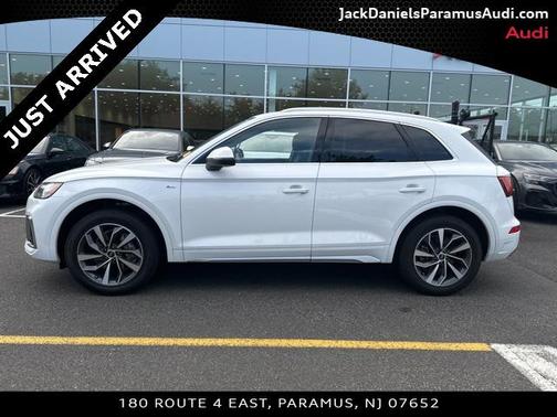 2022 Audi Q5 45 S line Premium