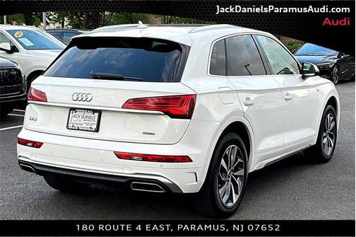 2022 Audi Q5 45 S line Premium