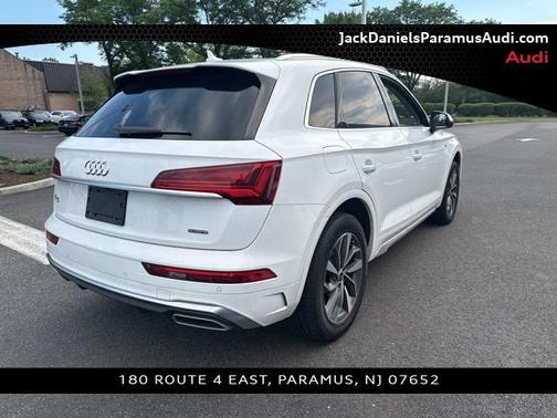 2022 Audi Q5 45 S line Premium
