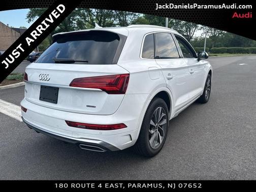 2022 Audi Q5 45 S line Premium