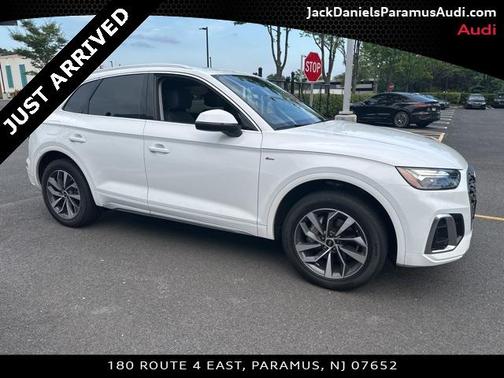 2022 Audi Q5 45 S line Premium