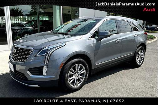 2022 Cadillac XT5 Premium Luxury