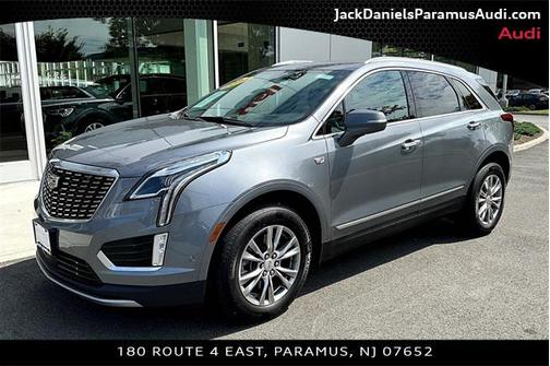 2022 Cadillac XT5 Premium Luxury