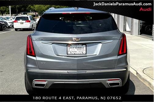 2022 Cadillac XT5 Premium Luxury