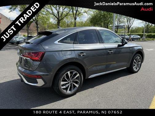 2022 Audi Q5 45 S line Premium Plus