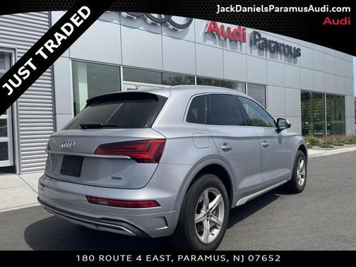 2022 Audi Q5 40 Premium