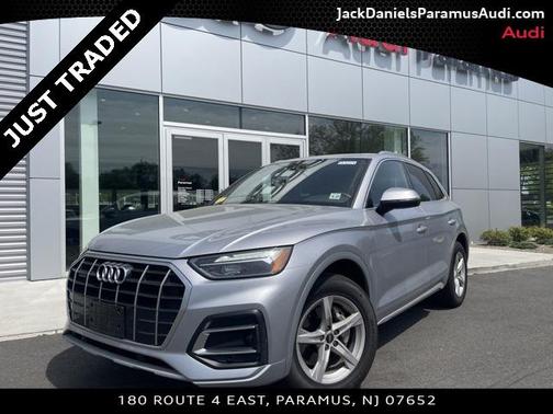 2022 Audi Q5 40 Premium