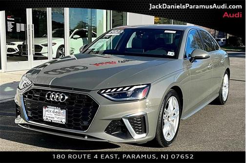 2023 Audi A4 45 S line Premium Plus