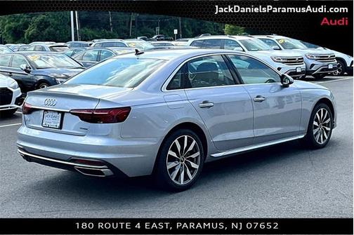 2022 Audi A4 40 Premium