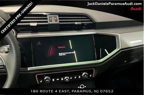 2025 Audi Q3 Premium 45 TFSI S line quattro Tiptronic