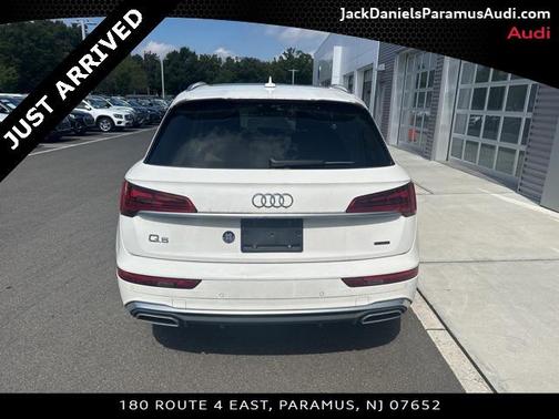 2023 Audi Q5 45 S line Premium Plus