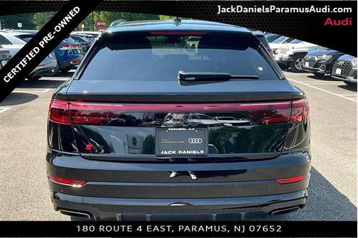 2025 Audi Q8 55 Premium Plus
