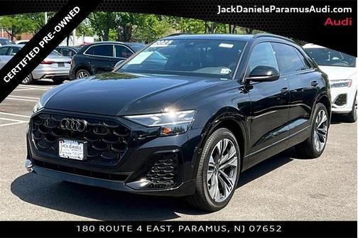 2025 Audi Q8 55 Premium Plus