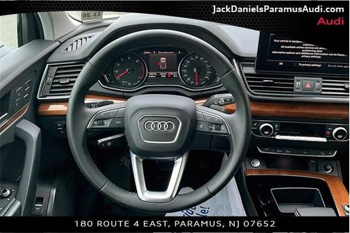 2022 Audi Q5 45 S line Premium