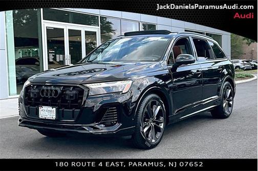 2025 Audi Q7 55 Prestige