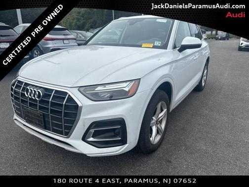 2024 Audi Q5 40 Premium