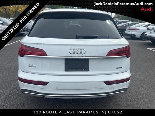 2024 Audi Q5 40 Premium