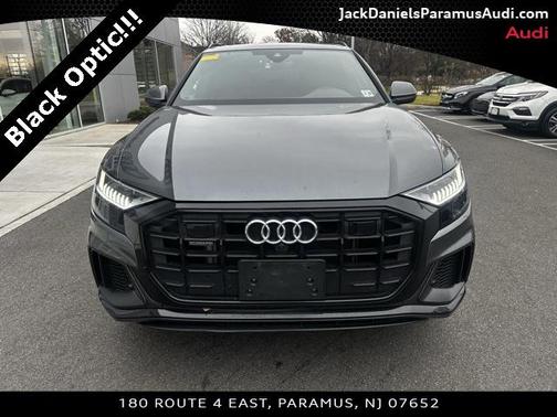2023 Audi Q8 Premium Plus 55 TFSI quattro Tiptronic