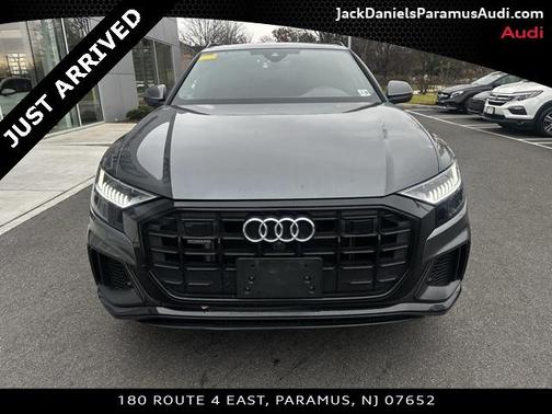 2023 Audi Q8 Premium Plus 55 TFSI quattro Tiptronic