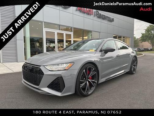 2023 Audi RS 7 4.0T