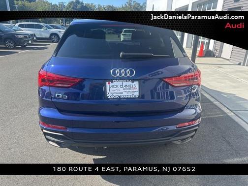 2023 Audi Q3 Premium 45 TFSI S line quattro Tiptronic