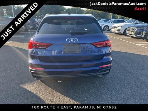 2023 Audi Q3 Premium 45 TFSI S line quattro Tiptronic