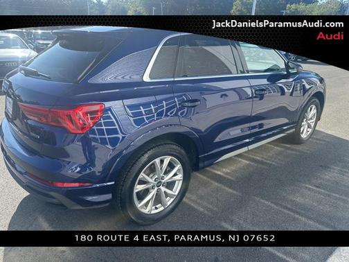 2023 Audi Q3 Premium 45 TFSI S line quattro Tiptronic