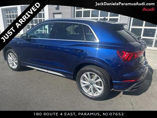 2023 Audi Q3 Premium 45 TFSI S line quattro Tiptronic