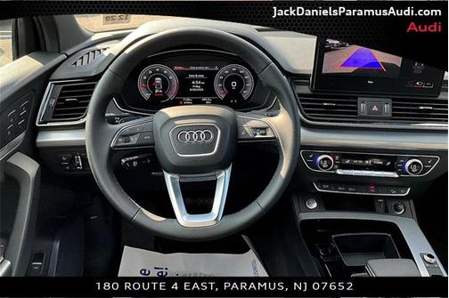 2025 Audi Q5 45 S line Premium