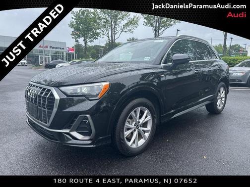 2021 Audi Q3 45 S line Premium