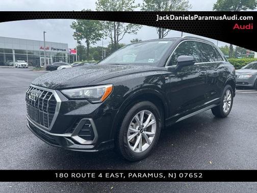 2021 Audi Q3 45 S line Premium
