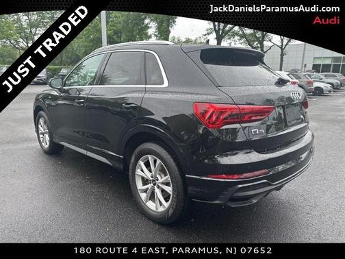 2021 Audi Q3 45 S line Premium