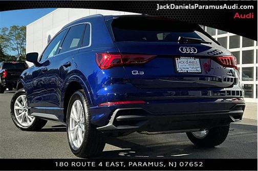 2025 Audi Q3 Premium 45 TFSI S line quattro Tiptronic